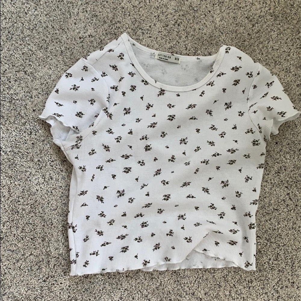 Women’s lettuce edge shirt